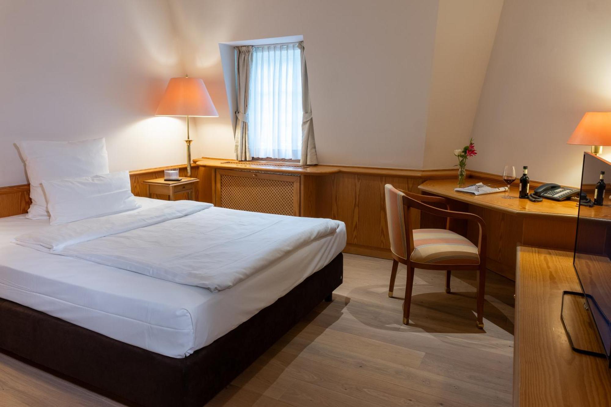 Waldhaus Reinbek Hotel Kültér fotó